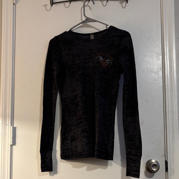 Next Level Apparel Tops - Next Level Apparel Black Long Sleeve Tee